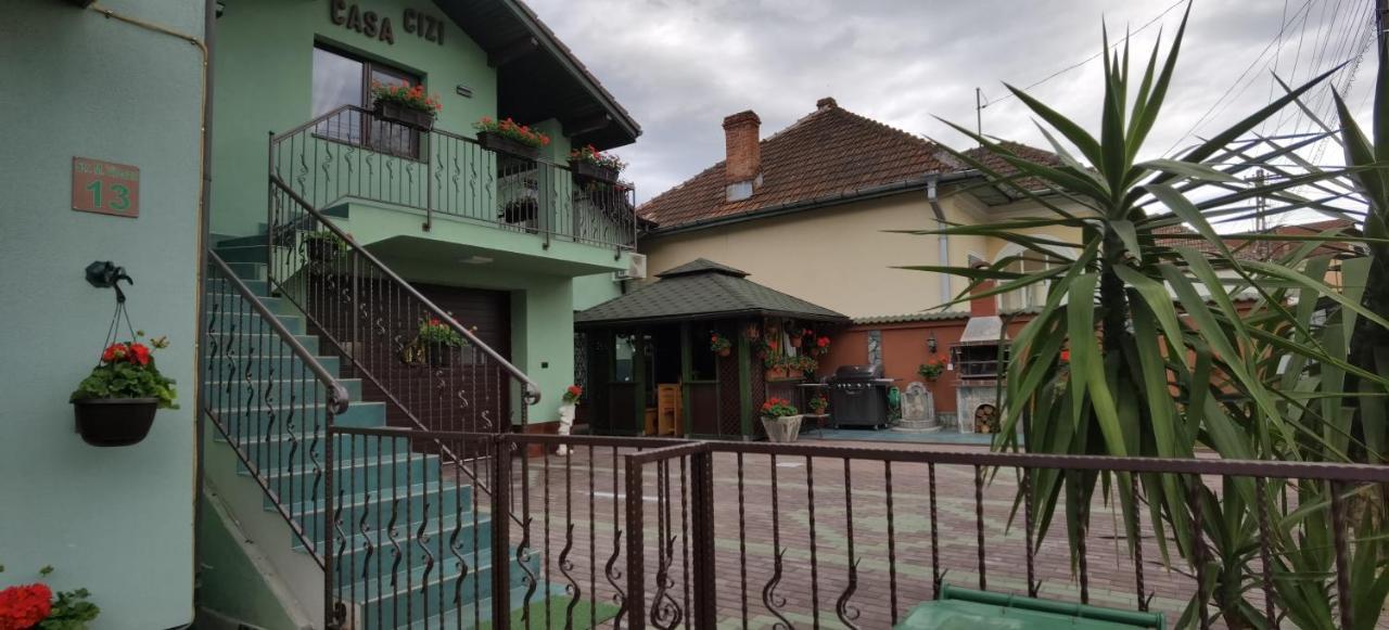 Casa Cizi Hotell Călimăneşti Exteriör bild