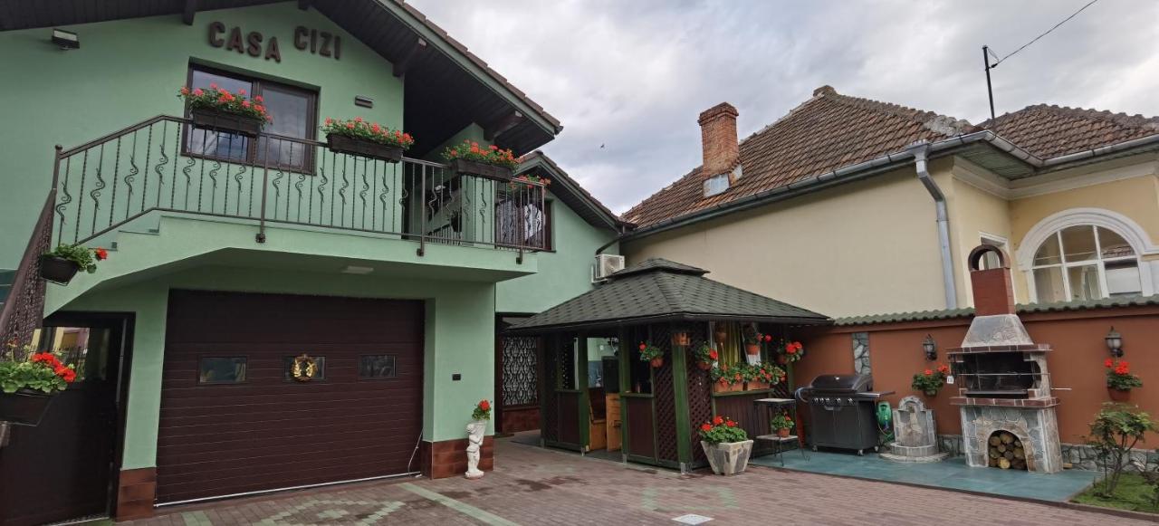 Casa Cizi Hotell Călimăneşti Exteriör bild