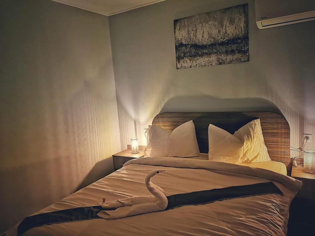 Casa Cizi Hotell Călimăneşti Exteriör bild