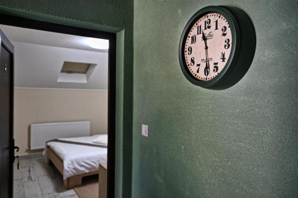 Casa Cizi Hotell Călimăneşti Exteriör bild
